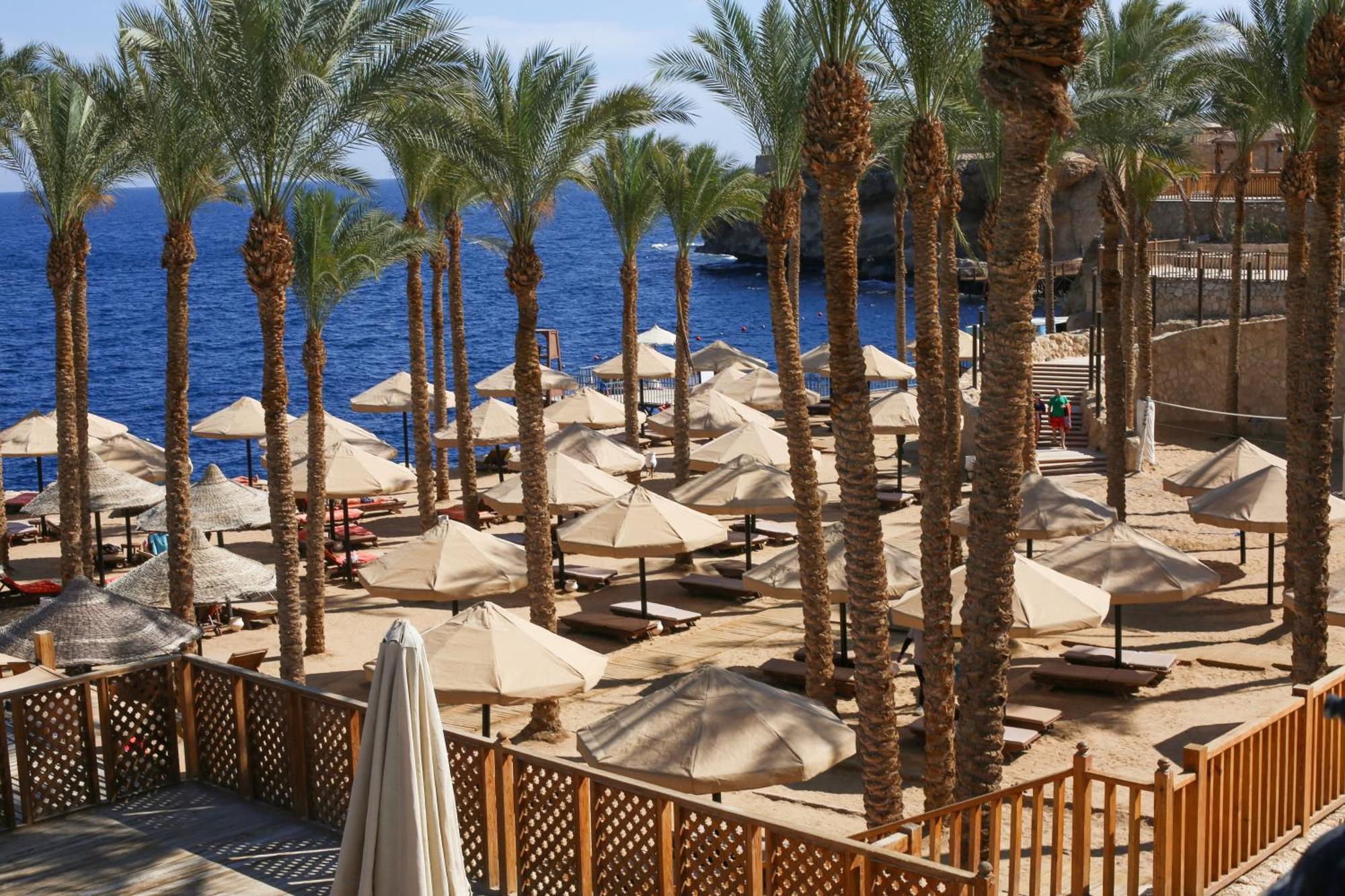 The Grand Hotel Sharm El Sheikh Exteriör bild Beach at the Hilton Taba